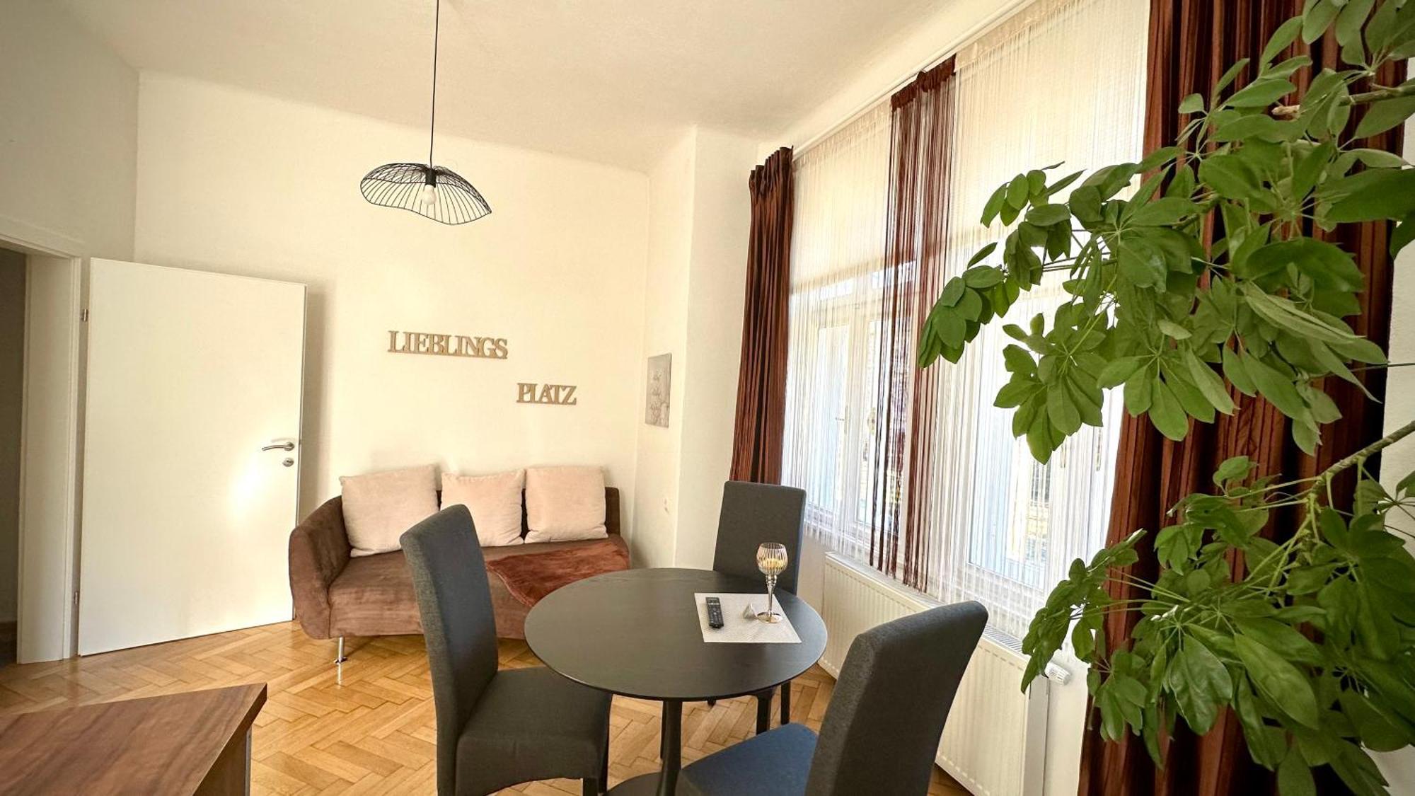 Apartment im Grünen Ideal für Kurzzeit&Langzeit Aufenthalt Leoben  Exterior foto